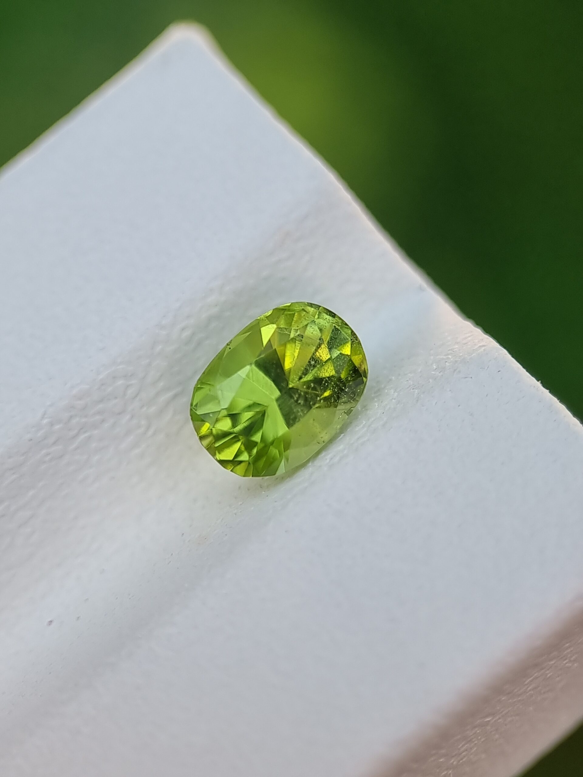 Natural Peridot 2024 Gemstones, Lite Color Natural Peridot Loose Gemstone Lot From Supat Mansehra Pakistan - 10.00 carats - 5 Pieces